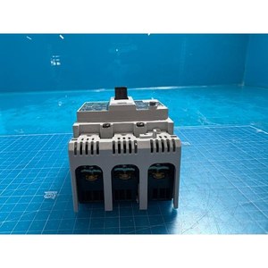 Interruptor Automático de Caja Moldeada (MCCB) Serie Fuji EW - 3P / 15A / 50AF EW50RAGU-3P015, Interruptor Diferencial, Usado como Equipo Semiconductores Legacy - Product Image 1