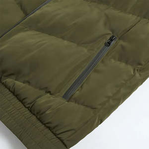 Nouvelle Collection Hiver 2025 : Blouson Homme Tendance à Capuche Style Urbain, Col Montant, Effet Doudoune avec Panneaux Contrastants - Product Image 3