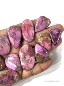 Cobalto Rosa Natural Chelsite, Gema Suelta en Cabujón, Formas y Tamaños Variados, Aproximadamente de 20 a 30 mm - Product Image 3