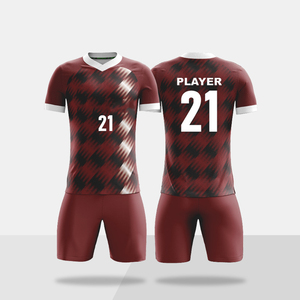 Uniformes de Fútbol Sublimados Personalizados al por Mayor, Conjuntos de Alta Calidad, Transpirables, de Secado Rápido, Tela 100% Poliéster, Nombre y Número del Equipo Personalizados - Product Image 6