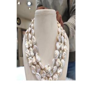 Deslumbrantes Perlas Barrocas Blancas de Grado AA de Primera Calidad, Conjunto de Collar y Aretes de 3 Filas, Moderno, para Mujeres y Chicas, para Bodas - Product Image 1