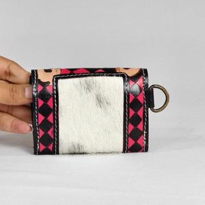 Tarjetero Bohemio Hecho a Mano con Patrón Geométrico y Cierre de Botón, Cartera Corta para Mujer - Product Image 3