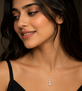 Collar con Colgante Vertical de Diamante Redondo Cultivado en Laboratorio, Chapado en Oro Blanco de 14K, Cadena de Serpiente Minimalista, para Uso Diario - Product Image 1