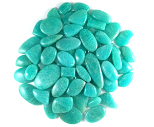 Vente en gros de cabochons en amazonite naturelle, pierres précieuses semi-précieuses de différentes tailles en cristal de quartz pour la guérison des cristaux - Product Image 2