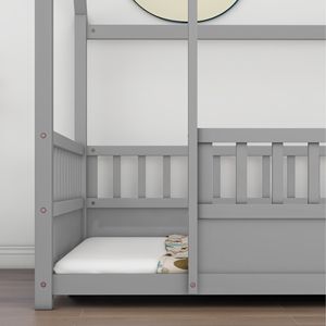 Letto a terra in legno grigio a grandezza naturale con tetto a casetta e sponde di sicurezza per bambini - Product Image 5