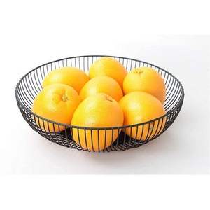 Corbeille à fruits en métal d'inspiration rustique et vintage pour la décoration de cuisine de style farmhouse, avec cadre ouvert et robuste - Product Image 5