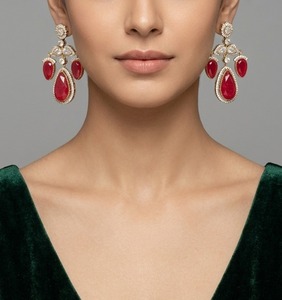 Pendientes colgantes clásicos chapados en oro con forma de gota de agua de circonita roja para mujer, joyería de boda - Product Image 4