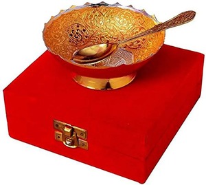 Round Gold Metal Serving Platter Handmade Polished Engraved Floral Pattern <b>Decorative</b> <b>Plate</b> For Home Kitchen Party Wedding Decor - Product Image 4