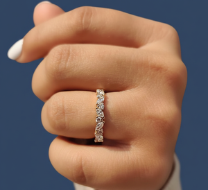 Anillo de compromiso apilable con diamantes cultivados en laboratorio certificados por IGI, corte marquesa, chapado en oro amarillo y rodio, VVS2, 0.58 ct - Product Image 4