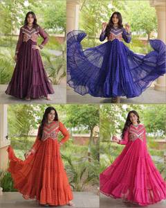 Robe Anarkali traditionnelle pour femmes, longue, rose, imprimé Bandhani, patchwork Kutchi, coupe ample, robe de festival indienne Navratri - Product Image 6