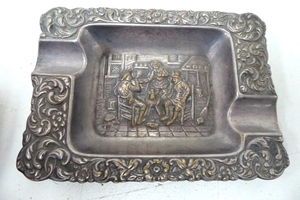 Cenicero de Aluminio Plateado Estilo Americano, Diseño Antihumo, Resistente al Calor, Coleccionable, Regalo de Lujo para el Hogar - Product Image 3