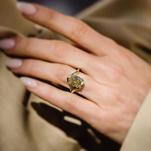 Anillo Unisex de Rodio con Diamantes y Piedra Natural, Joyería de Plata Ajustable, Color Elegante para Uso Diario - Product Image 4