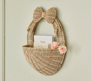 Panier mural en rotin au design adorable, look mignon, idéal pour la chambre de bébé et d'enfant, parfait pour organiser les fournitures. - Product Image 3