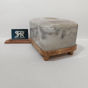 Caja de pañuelos de resina de diseño con patrón de mármol y soporte de madera, decorativa para baño y decoración del hogar. - Product Image 3