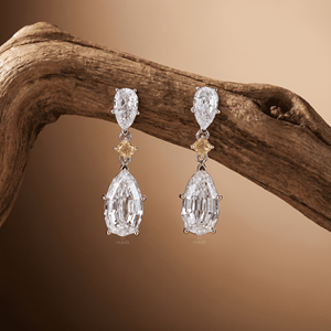 Pendientes de diamante cultivado en laboratorio con forma de pera, oro blanco con acentos de diamante amarillo, joyería fina de lujo, regalo nupcial para mujer - Product Image 1