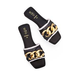 Pantoufles de sport formelles noires FR8066 - Product Image 1