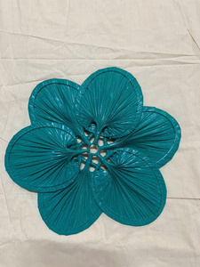 Abanico de mano ovalado de hoja de palma tejido naturalmente, portátil, para playa y fiestas, para refrescarse, mayorista, exportador, fabricante, Vietnam - Product Image 1