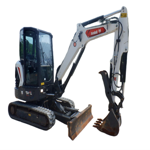 Excavatrice compacte E42 idéale pour les projets utilitaires et résidentiels - Product Image 1