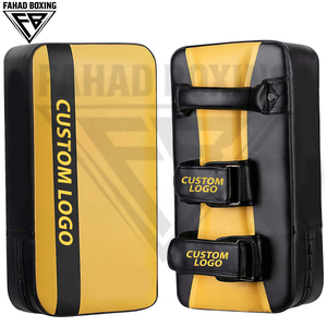 Gants de boxe Muay Thai de qualité supérieure, personnalisables, absorbant les chocs, respirants, en PU, pour un usage unisexe, protection améliorée - Product Image 3