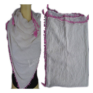 Écharpe élégante à franges et dentelle, châle léger et doux en dentelle florale, couvre-cou et tête tendance, accessoires élégants - Product Image 1