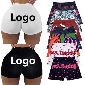 Shorts en tricot blanc imprimé Yes Daddy avec cœurs rouges, taille mi-haute, coupe régulière, style club sexy - Product Image 4