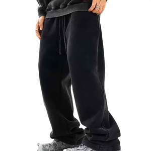 Pantalones de hombre holgados de poliéster con corte ancho y acampanado, estilo premium, con rayas y efecto apilado - Product Image 2