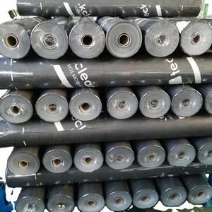 Membrana Transpirable de Vapor de Agua, No Tejida, para Techos Inclinados - Product Image 1