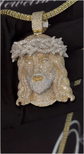 Pendentif personnalisé de luxe Jésus Hip Pop en argent sterling 925 plaqué or avec moissanite, pour homme et femme - Product Image 3