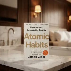 Habitudes atomiques de James Clear : Pensée positive, développement des habitudes, productivité et réalisation d'objectifs - Livre broché - Product Image 1