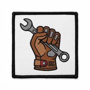 Parches bordados personalizados al por mayor con diseño de llave inglesa para ropa de trabajo, apliques bordados para ropa, insignias bordadas para ropa, a granel - Product Image 1