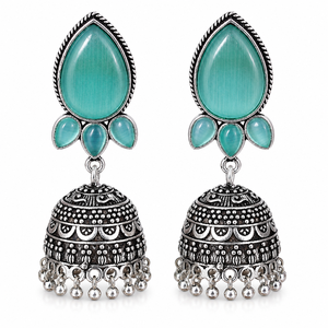 Pendientes Jhumka de Latón Oxidado Plateado con Piedra Aqua |   Pendientes Colgantes Boho Tribales Hechos a Mano |   Collar Étnico Indio Antiguo para Mujer - Product Image 3