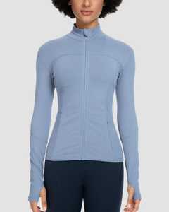 Veste de yoga au design minimaliste avec un confort ultime, style ajusté, veste de yoga haute performance avec trous pour les pouces et tissu avancé - Product Image 4