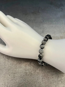 Bracelet en obsidienne flocon de neige, perles polies en forme de sphère, bijoux en cristal écologiques - Product Image 3