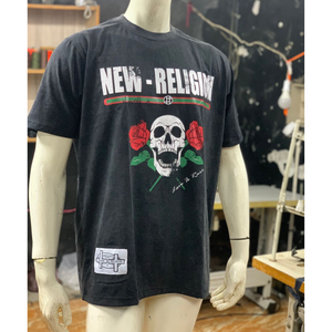 Camiseta de Alta Calidad con Estampado Serigrafiado y Lavado Ácido, Estilo Vintage, Informal, de Algodón, Holgada, para Moda Urbana - Product Image 4