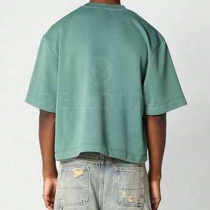 Camiseta Corta Oversize para Hombre, Tejido Ligero y Transpirable, Corte Moderno y Relajado para Uso Diario en Interiores y Exteriores - Product Image 2