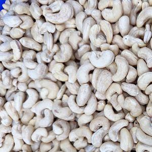 ผลิตเม็ดมะม่วงหิมพานต์ออร์แกนิกจากเวียดนาม เกรด W180 W210 W240 ซานติโก ขายส่งส่งออกทั่วเอเชีย ยุโรป และตะวันออกกลาง - Product Image 1