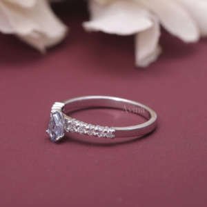 Bague de fiançailles en diamant de laboratoire taille poire certifié IGI, en argent sterling 925 massif, demi-éternité pavée, solitaire - Product Image 6