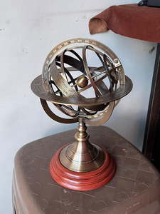 Sphère armillaire en laiton antique, globe céleste personnalisé, globe astronomique fait main avec base en bois, pour bureau de direction - Product Image 5