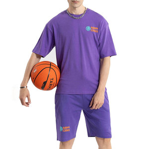 Conjunto de Dos Piezas Casual de Verano para Hombre, Color Morado, Tejido 100% Algodón, Transpirable, con Logotipo Estampado en la Parte Delantera - Product Image 3