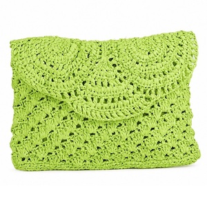 Pochette au crochet bleue style bohème avec fermeture à bouton, taille personnalisée, pour soirées estivales - Product Image 3