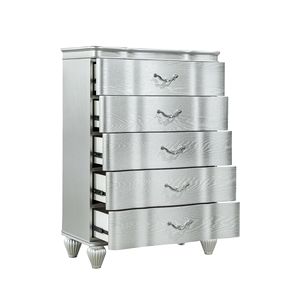 Stile tradizionale punto di riferimento cassa in legno a 5 cassetti con tiranti per cassetti in metallo argentato per armadi da soggiorno - Product Image 3