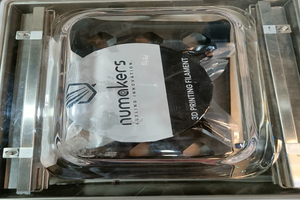 Filament d'impression 3D PLA+ 1,75 mm 1 kg Noir Intense ±0,03 mm Impression Rapide Sans Colmatage OEM Numakers - Product Image 4