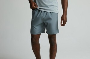 Pantalones Cortos sin Forro Run Challenger de 7 Pulgadas - Product Image 2