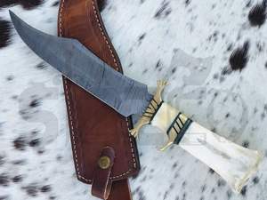 Cuchillo Bowie de Caza de Hoja Fija de Acero de Damasco Hecho a Mano con Hueso de Camello, Funda de Latón y Cuero, Regalo Ideal - Product Image 2
