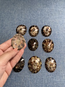 Décoration de coquille de mer de Lotus bleu faite à la main de haute qualité du Vietnam Technique brute d'ivoire pour les femmes enceintes allaitant les bébés - Product Image 6