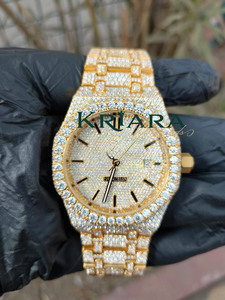 Reloj de Lujo Mossinate de Acero Inoxidable con Diamantes, Elegante, Moderno y Perfecto para Hombres y Mujeres - Product Image 2