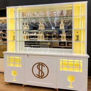 Meuble Bar Moderne pour la Maison avec Vitrine, Étagères en Verre Rétroéclairées par LED, Intérieur Miroir, Rangement à Vin, Comptoir, Meuble Design - Product Image 1