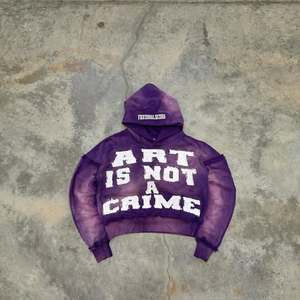 Sudadera con capucha corta Purple Art. Sudadera con Capucha y Estampado con Efecto Decolorado. Chaqueta corta con cremallera estilo streetwear. Fabricante OEM - Product Image 1