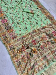 Sari de Seda Pashmina Suave de Primera Calidad con Tejido Rajwadi Elaborado - Product Image 4