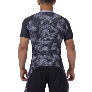 Custom Men Compression Rash Guard Set OEM Private Label Gym Workout T Shirt Shorts Activewear Sportswear Supplier - Product Image 5